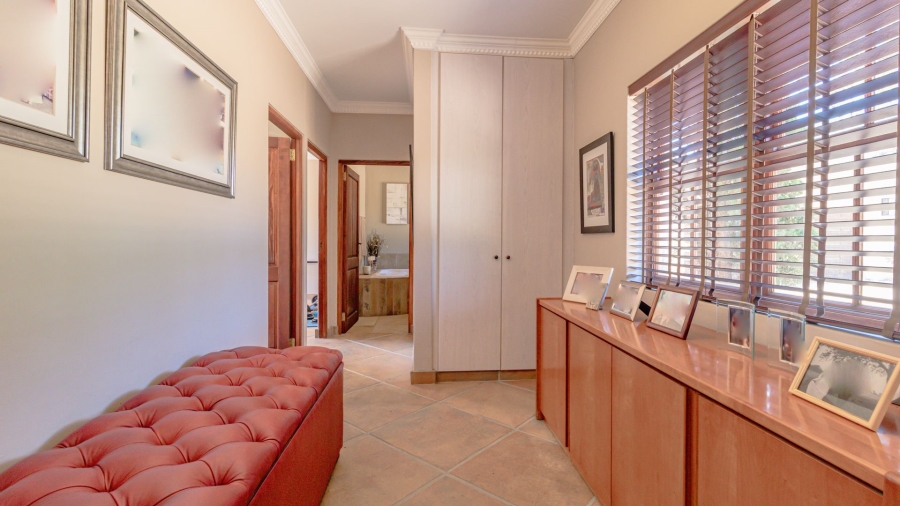 4 Bedroom Property for Sale in High Riding Country Estate Western Cape